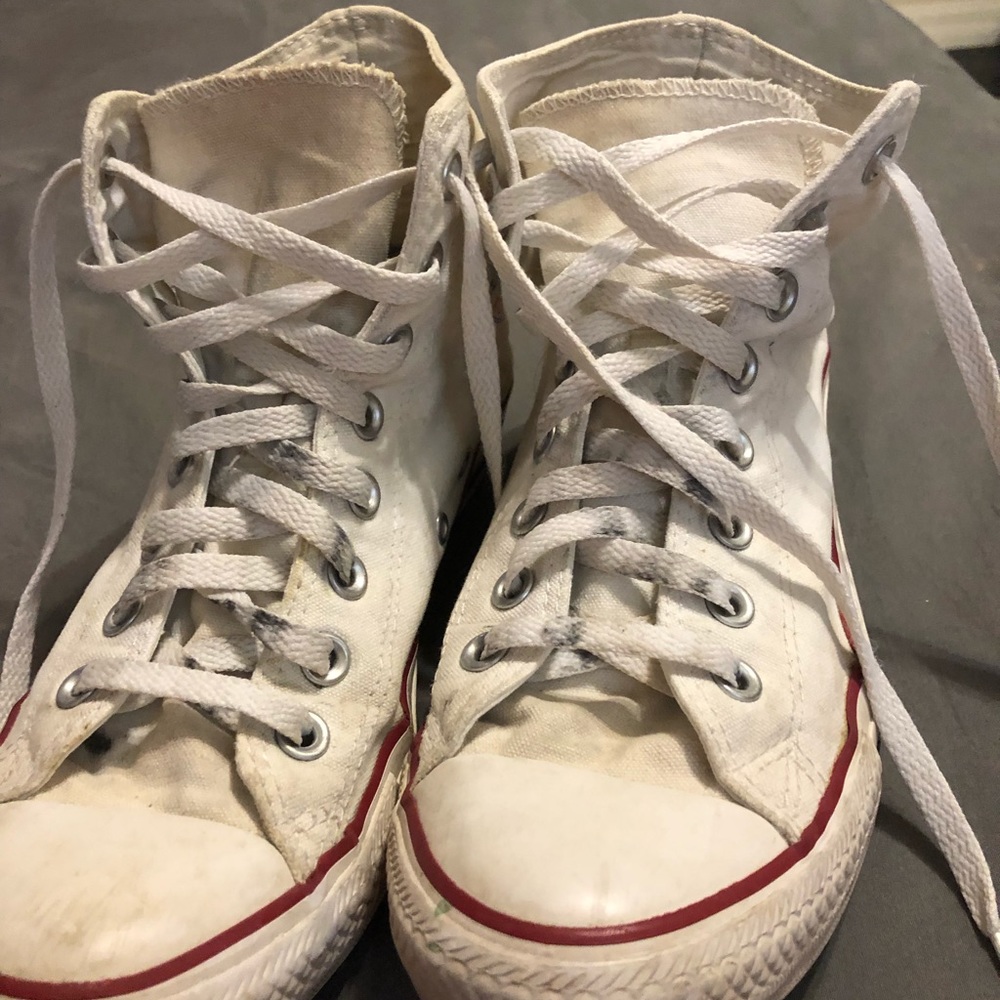 Convers - Picture 2 of 2